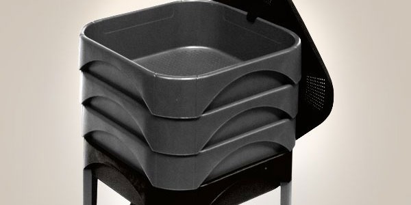 Discover the indoor worm composter : compost easily